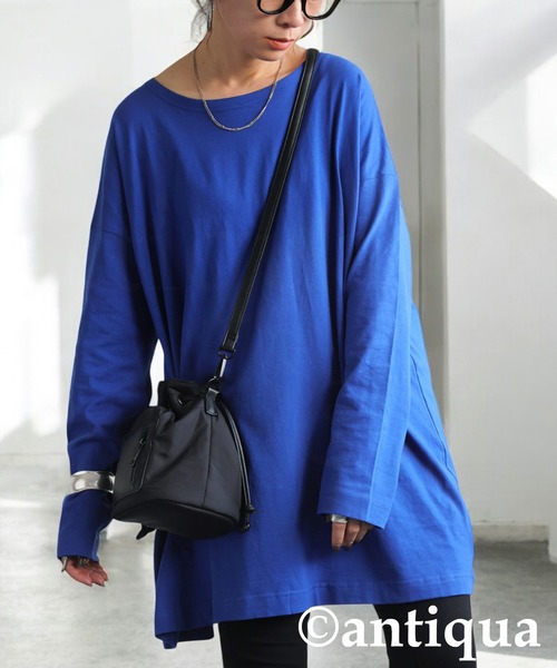antiqua(アンティカ)の「ベーシックロングTシャツ(Tシャツ/カットソー・レディース・ブラック/ホワイト/ダークグレー/ブルー/グリーン・M/L/XL)」の18枚目の写真