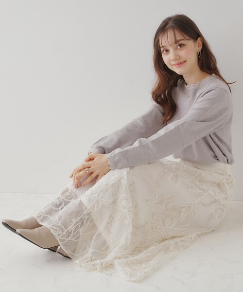 couture brooch（クチュールブローチ）の「【ふわっと揺れる華やぎスカート】ブークレチュールスカート（スカート・レディース・ライトグレー系/アイボリー系/ブラック系・38/36/42/40）」の10枚目の写真