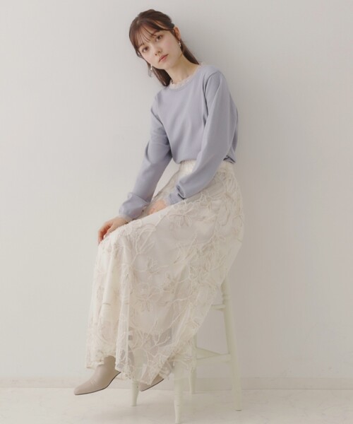 couture brooch（クチュールブローチ）の「【ふわっと揺れる華やぎスカート】ブークレチュールスカート（スカート・レディース・ライトグレー系/アイボリー系/ブラック系・38/36/42/40）」の11枚目の写真