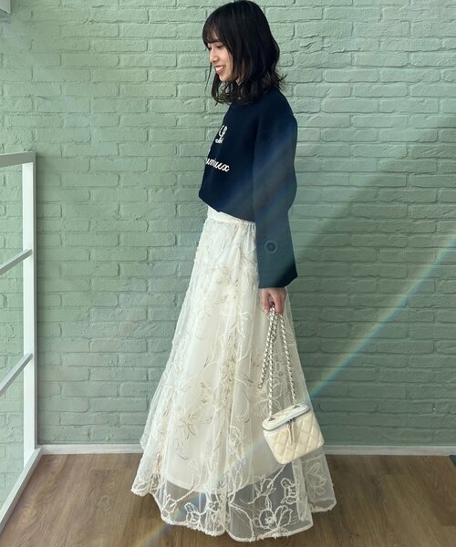 couture brooch（クチュールブローチ）の「【ふわっと揺れる華やぎスカート】ブークレチュールスカート（スカート・レディース・ライトグレー系/アイボリー系/ブラック系・38/36/42/40）」の16枚目の写真