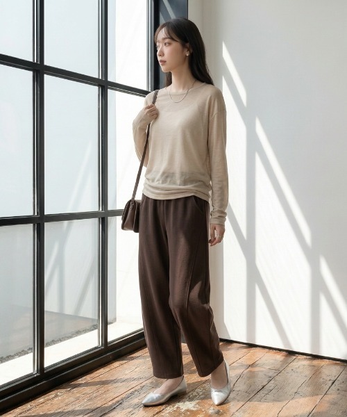 AMELY(エミリー)の「程よいルーズ感でこなれた印象に◎パネルラインカーブパンツ/美脚効果/スタイルアップ/体型カバー(スウェットパンツ・レディース・ベージュ/ブラック/ライトグレー/ダークグレー/ダークブラウン/カーキ/グレー/ホワイト・フリー)」の22枚目の写真