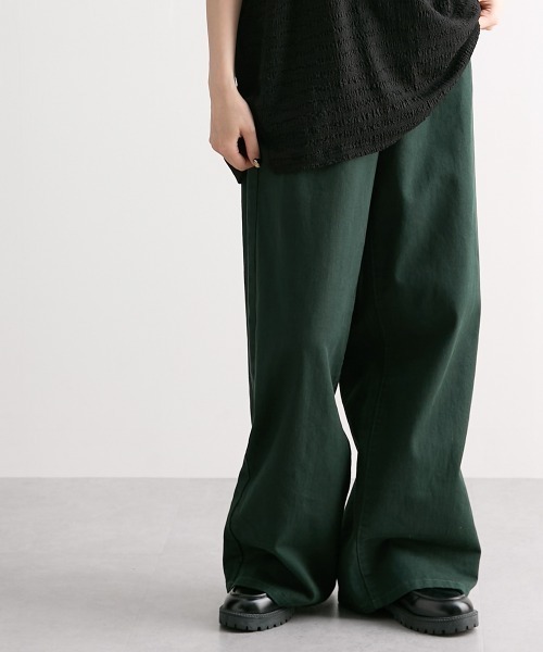 Soiunique（スワユニーク）の「綿１００％超ゆったりツイルワイドパンツ ［Soiunique］（その他パンツ・レディース・レッド/グリーン/モカ・LL/L/M）」の22枚目の写真