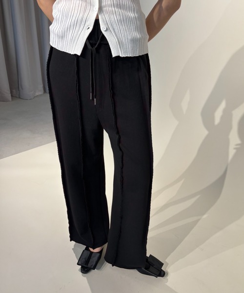 FUULLY STUDIO（フーリィーステューディオ）の「スウェットシームイージーパンツ（スウェットパンツ・レディース・ブラック/アイボリー/グレー・FREE）」の19枚目の写真