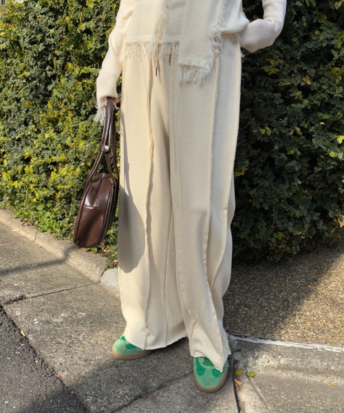 FUULLY STUDIO（フーリィーステューディオ）の「スウェットシームイージーパンツ（スウェットパンツ・レディース・ブラック/アイボリー/グレー・FREE）」の5枚目の写真