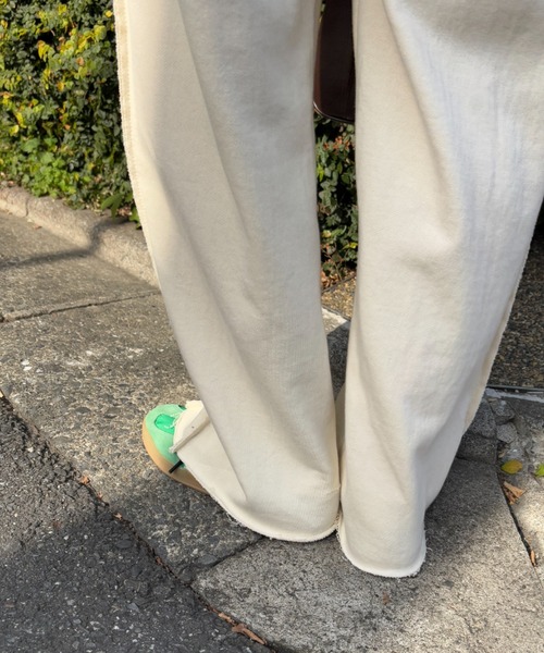 FUULLY STUDIO（フーリィーステューディオ）の「スウェットシームイージーパンツ（スウェットパンツ・レディース・ブラック/アイボリー/グレー・FREE）」の10枚目の写真