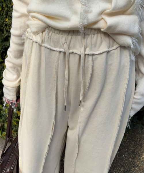 FUULLY STUDIO（フーリィーステューディオ）の「スウェットシームイージーパンツ（スウェットパンツ・レディース・ブラック/アイボリー/グレー・FREE）」の13枚目の写真