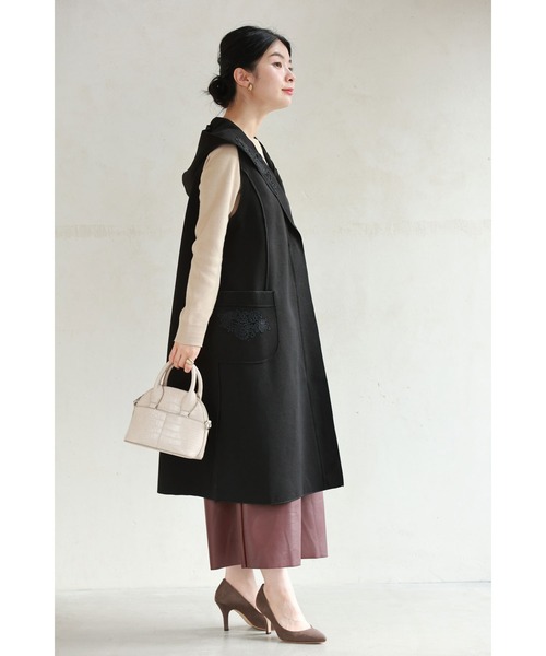 （黒）エレガントなレース装飾のフード付きロングジレベスト（ベスト）｜CAWAII（カワイイ）