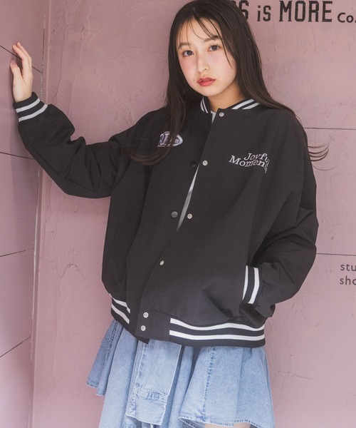 repipi armario(レピピ アルマリオ)の「ナイロンスタジャン(スタジャン・キッズ・ブルー/レッド/ホワイト/ブラック・LARGE/MEDIUM/SMALL)」の3枚目の写真