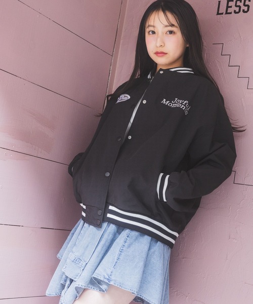 repipi armario(レピピ アルマリオ)の「ナイロンスタジャン(スタジャン・キッズ・ブルー/レッド/ホワイト/ブラック・LARGE/MEDIUM/SMALL)」の17枚目の写真