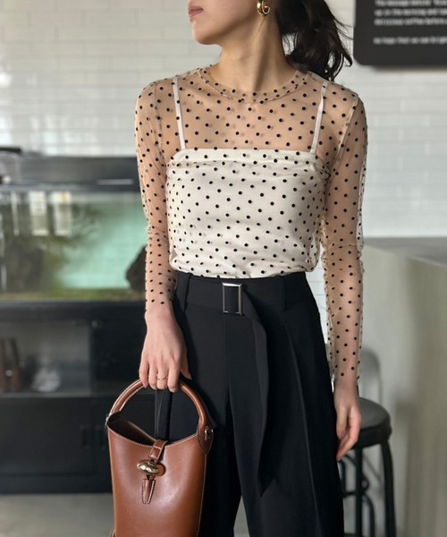 Kotoe（コトエ）の「クルーネック ドットシアートップス（Tシャツ/カットソー・レディース・ブラック/オフホワイト・FREE）」の2枚目の写真