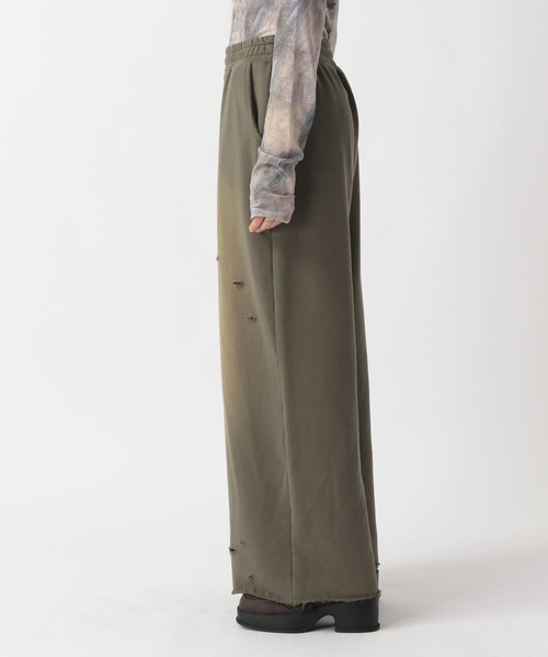 FOREVER 21（フォーエバー トゥエンティーワン）の「【2025SS】スプレー加工スウェットワイドパンツ（スウェットパンツ・レディース・ブラック/カーキ/グレー・SMALL/MEDIUM）」の21枚目の写真