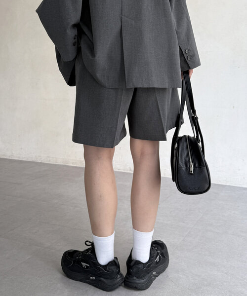 CPCM(シーピーシーエム)の「タックショートパンツ(その他パンツ・レディース・ベージュ系その他/ネイビー/グレー/グレー系その他・FREE)」の8枚目の写真