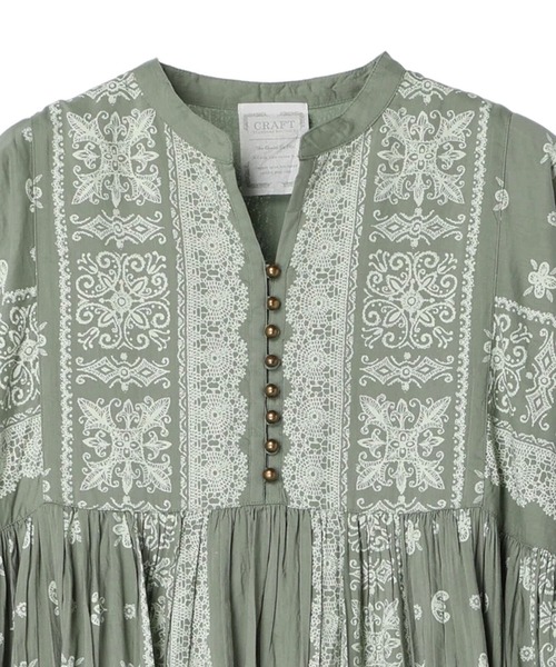 CRAFT STANDARD BOUTIQUE(クラフトスタンダードブティック)の「【追加】パネル柄ウエスト切り替えボリュームワンピース ◆(ワンピース・レディース・チャコールグレー/ブルー/ライトベージュ/ライトグリーン・FREE)」の7枚目の写真