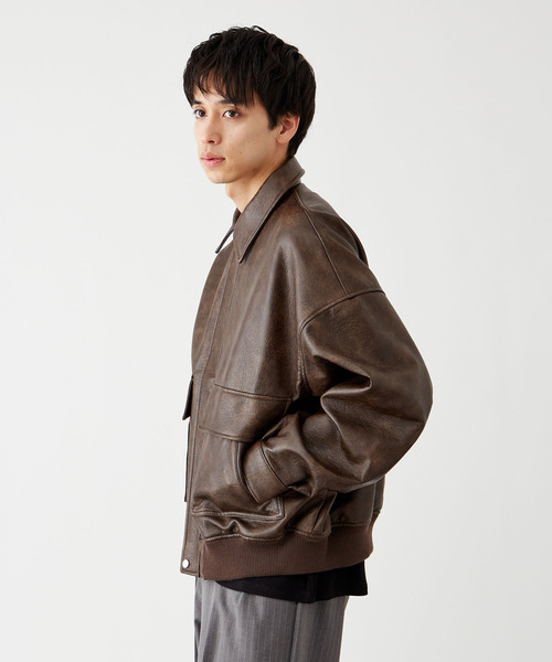 B.C STOCK（ベーセーストック）の「フェイクレザー A2 ブルゾン（ライダースジャケット・メンズ・ブラウン/ブラック・LARGE/MEDIUM）」の9枚目の写真