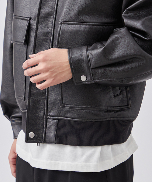 B.C STOCK（ベーセーストック）の「フェイクレザー A2 ブルゾン（ライダースジャケット・メンズ・ブラウン/ブラック・LARGE/MEDIUM）」の18枚目の写真