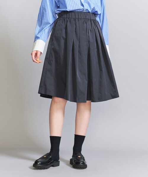 BEAUTY&YOUTH UNITED ARROWS（ビューティーアンドユースユナイテッドアローズ）の「ギャザーフレア ミドルスカート（スカート・レディース・ネイビー/グレー・FREE）」の4枚目の写真
