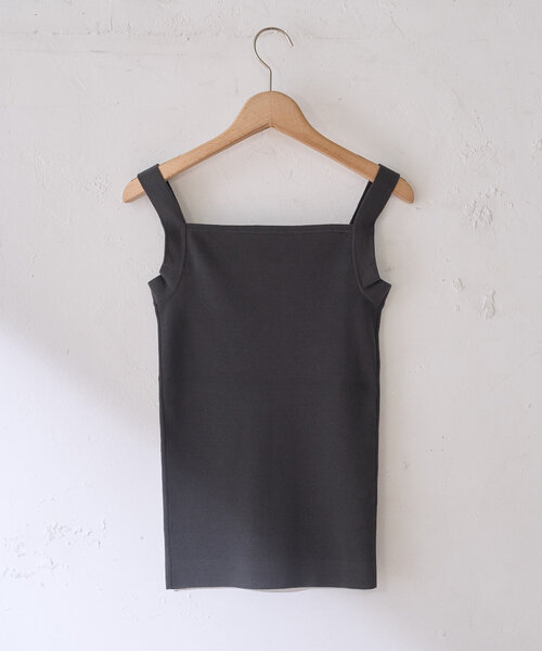 SHENERY（シーナリー）の「【名品インナー】総針ニットキャミソール（キャミソール・レディース・オフホワイト/ブラック/ベージュ・FREE）」の7枚目の写真