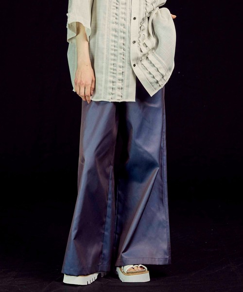 MAISON SPECIAL（メゾンスペシャル）の「《UNISEX》120/2/2 Suvin Cotton Gabardine Buggy Wide Pants/スビンコットンギャバジンバギーワイドパンツ【MAISON SPECIAL/メゾンスペシャル】（その他パンツ・メンズ・チャコールグレー/ブラック/ブルー/ダークブルー・2/1/0）」の4枚目の写真