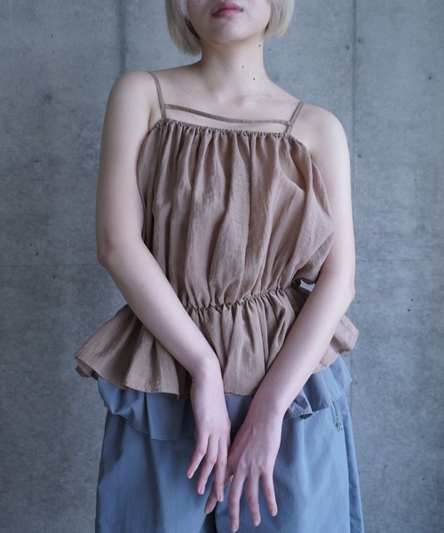 G.V.G.V.(ジーヴィージーヴィー)の「GATHERING CAMI TOP(キャミソール・レディース・ブラック/ブラウン・ONE SIZE)」の1枚目の写真