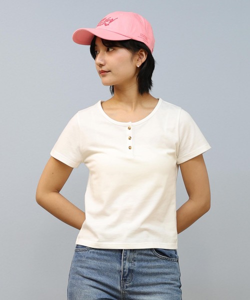 ムラサキスポーツ(ムラサキスポーツ)の「RIKKA FEMME/リッカファム Tシャツ ヘンリーネックTシャツ RF25SS12(Tシャツ/カットソー・レディース・ブラック/ホワイト・S/M/M/L)」の4枚目の写真
