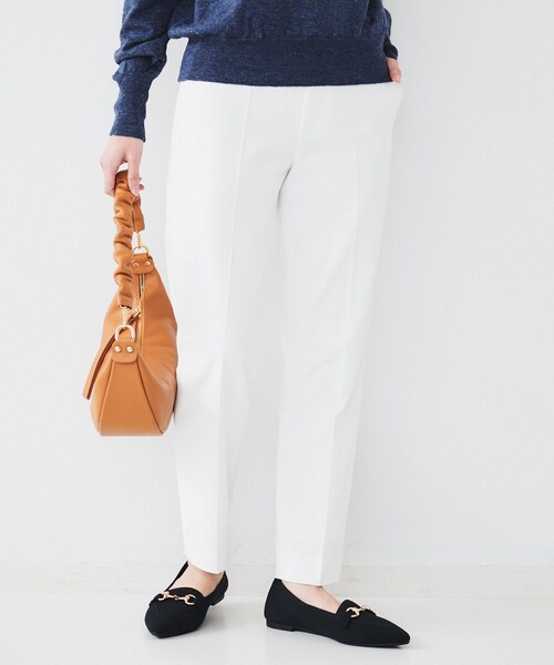 UNTITLED（アンタイトル）の「オックステーパードパンツ（その他パンツ・レディース・オフホワイト/ナチュラル/ネイビー/ライトグレー・00/01/02/03/04/42/44/46/48/50）」の6枚目の写真