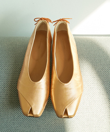 ピープトゥリボン ソフトシューズ