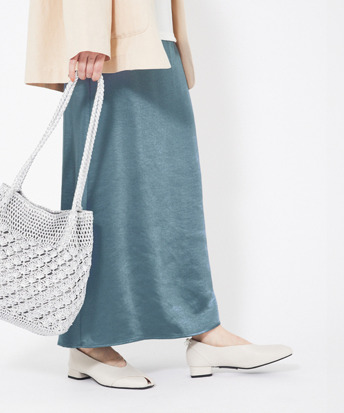 Au BANNISTER（オゥバニスター）の「ピープトゥリボン ソフトシューズ（パンプス・レディース・ブラック/オレンジ/グリーン/アイボリー・37/38/36/35/39）」の14枚目の写真