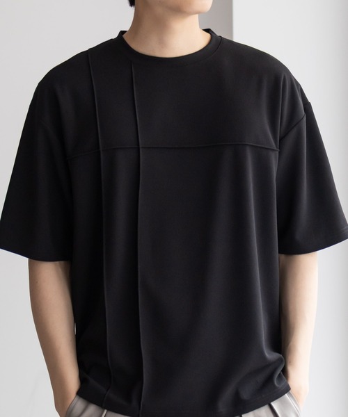URBAN COLLECTION(アーバンコレクション)の「URBANCOLECTION AIR Smoosy カットジョーゼット ピンタックテーパードTシャツ(Tシャツ/カットソー・メンズ・ブラック/グレイッシュベージュ・S/M/L/XL)」の11枚目の写真
