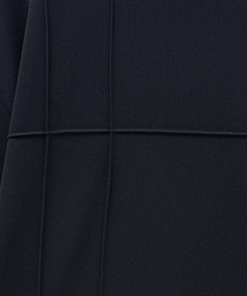 URBAN COLLECTION(アーバンコレクション)の「URBANCOLECTION AIR Smoosy カットジョーゼット ピンタックテーパードTシャツ(Tシャツ/カットソー・メンズ・ブラック/グレイッシュベージュ・S/M/L/XL)」の4枚目の写真
