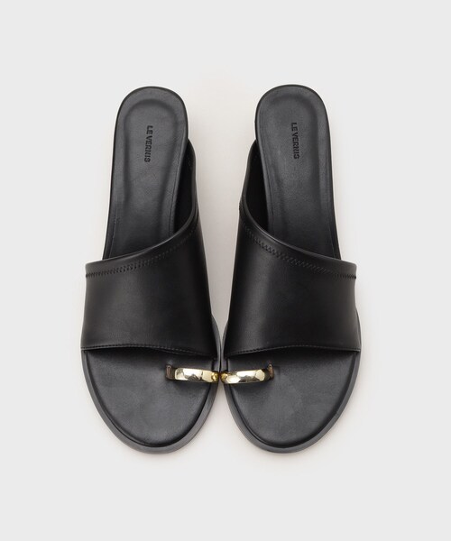 LE VERNIS】Toe ring sandals