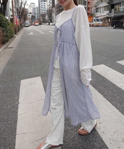 CORNERS（コーナーズ）の「レースキャミワンピース（ワンピース・レディース・ブラック/オフホワイト/ライトベージュ/ブルー・M）」の9枚目の写真