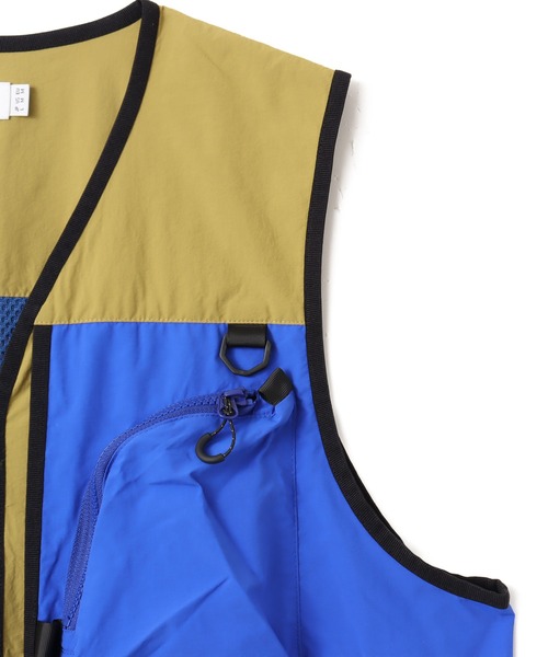 atmos(アトモス)の「atmos Utility Vest / アトモス ユーティリティ ベスト(ベスト・メンズ・ブラック/ベージュ・M/L/XL)」の7枚目の写真