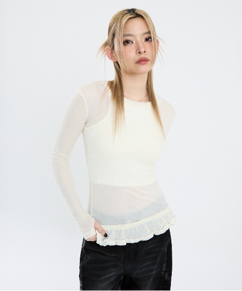 Clum(クルム)の「裾フリルシアーカットソー(Tシャツ/カットソー・レディース・キナリ/グレー/ブラウン・SMALL/MEDIUM)」の5枚目の写真