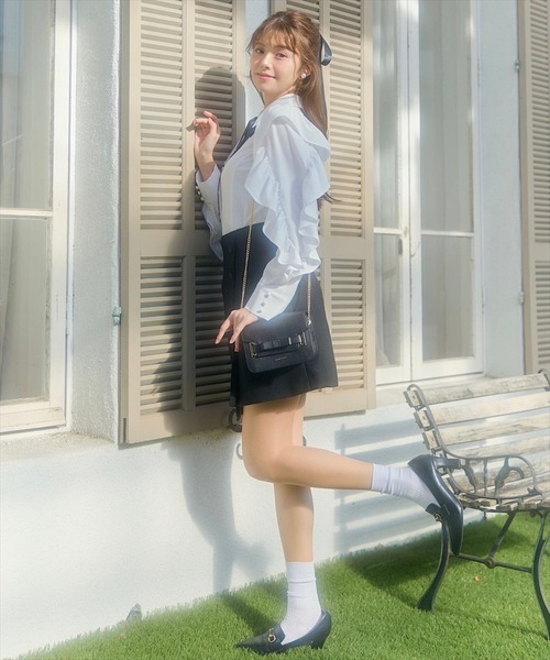 SWINGLE（スウィングル）の「ラップ風セミフレアミニスカート（スカート・レディース・ネイビー/ブラック/ブルー・SMALL/MEDIUM）」の5枚目の写真