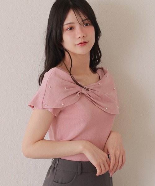 M DOLLY(エムドリー)の「ribbon pearl french sleeve tops/リボンパールフレンチスリーブトップス(ニット/セーター・レディース・ブラック/アイボリー/ピンク・M/S)」の11枚目の写真