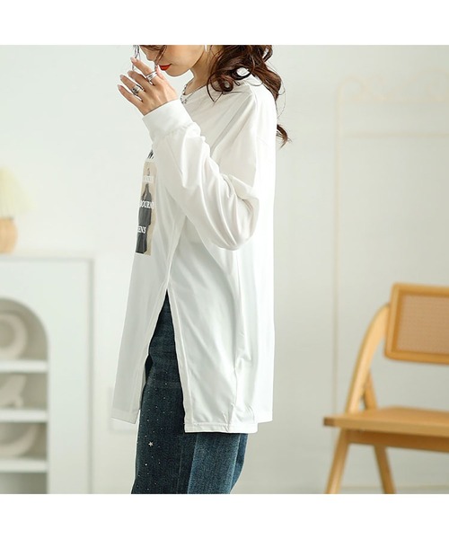 GOLDJAPAN(ゴールドジャパン)の「斜めスリットロゴプリントロンT【大きいサイズ対応】(Tシャツ/カットソー・レディース・ベージュ/ホワイト・LL/3L/4L)」の11枚目の写真