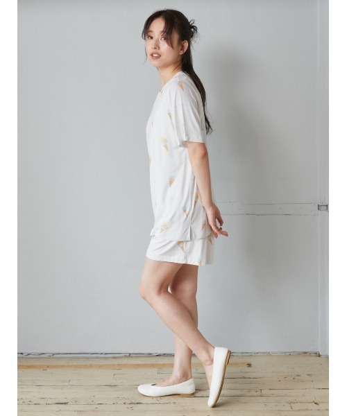 セール】【接触冷感】プレイフルアイス柄Tシャツ（ルームウェア
