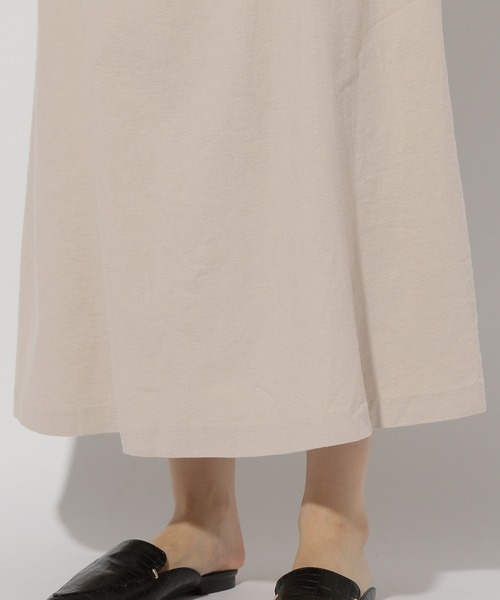 Elura(エルーラ)の「リネンブレンドやわらかスカート≪低身長サイズあり≫/292525(スカート・レディース・ネイビー/カーキ/ライトベージュ/ブラウン系その他・LARGE/MEDIUM)」の17枚目の写真