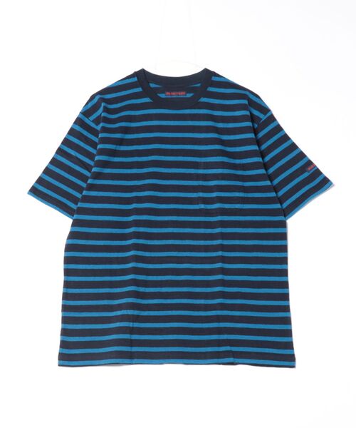 BLUE BLUE(ブルーブルー)の「リサイクルコットン テンジクボーダーポケット SSTシャツ(Tシャツ/カットソー・メンズ・ブルー・SMALL/MEDIUM/LARGE/X-LARGE)」の1枚目の写真