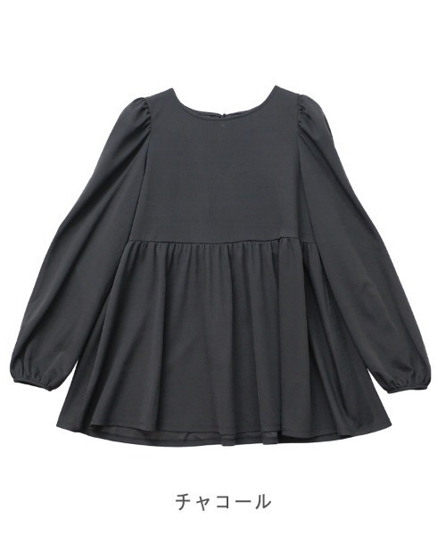 CLOTHY(クロシィ)の「【ふんわり広がるフェミニンなアイテム♪】フクレペプラムチュニック(チュニック・レディース・ブラック/チャコールグレー・MEDIUM)」の17枚目の写真