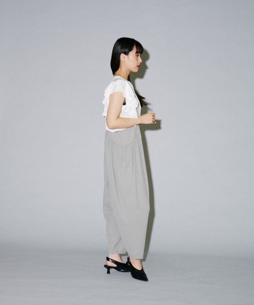 terrace(テラス)の「サス付バルーンパンツ(つなぎ/オールインワン・レディース・ブラック/グレー・MEDIUM)」の20枚目の写真