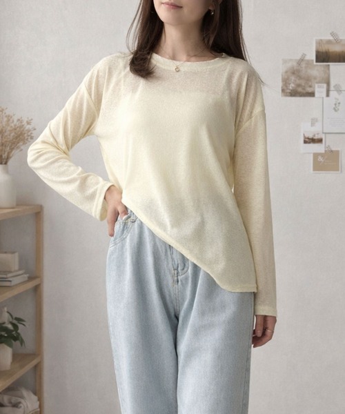 Amulet(アミュレット)の「ほどよい透け感で上品肌見せ。体型カバーも◎オーバーサイズシアートップス(Tシャツ/カットソー・レディース・グレー/ブルー/ブラック/ホワイト/イエロー・M/XL/L)」の5枚目の写真