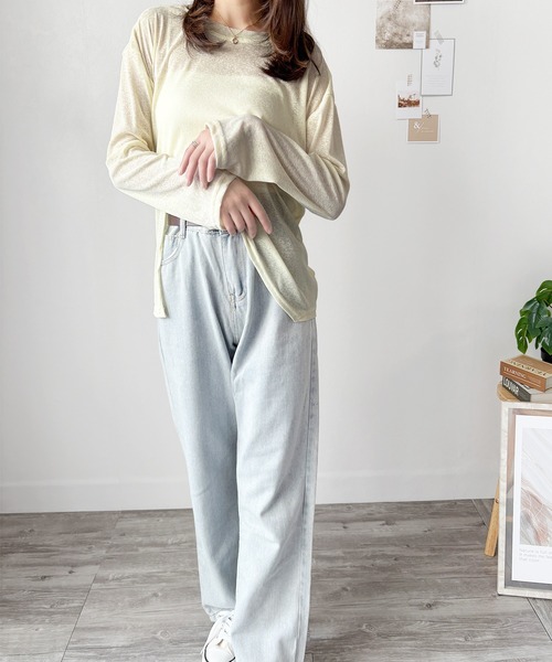 Amulet(アミュレット)の「ほどよい透け感で上品肌見せ。体型カバーも◎オーバーサイズシアートップス(Tシャツ/カットソー・レディース・グレー/ブルー/ブラック/ホワイト/イエロー・M/XL/L)」の12枚目の写真