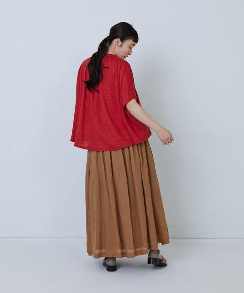 LOISIR（ロワズィール）の「リネンガーゼ天竺ギャザーディテールプルオーバー（Tシャツ/カットソー・レディース・レッド/ネイビー/キナリ・FREE）」の15枚目の写真