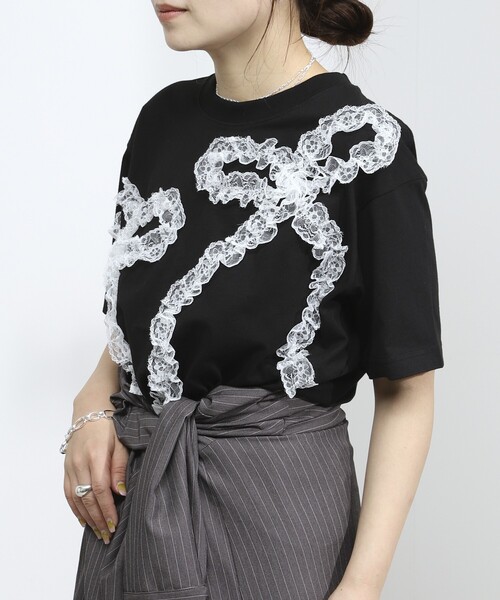 Firsthand（ファーストハンド）の「Firsthand/ファーストハンド オーガニックコットン レースコード リボンTシャツ / クルーネック フロントデザイン 半袖Tシャツ（Tシャツ/カットソー・レディース・ブラック/ホワイト/その他・FREE）」の20枚目の写真