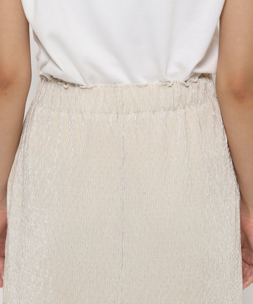 LOWRYS FARM（ローリーズファーム）の「シャイニープリーツタイトスカート　327978（スカート・レディース・チャコールグレー/アイボリー/ブラック/カーキ・FREE）」の17枚目の写真