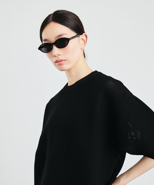 SHIPS（シップス）の「City Ambient Products:〈手洗い可能〉ポリエステル メッシュ ニット ショートスリーブ Tシャツ（ニット/セーター・メンズ・ブラック/オフホワイト/ダークグレー・SMALL/MEDIUM/LARGE）」の12枚目の写真