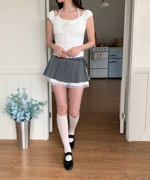 by muni:r(バイ ムニール)の「レイヤーラッププリーツミニスカート(スカート・レディース・グレー/ブラック・SMALL/MEDIUM)」の4枚目の写真