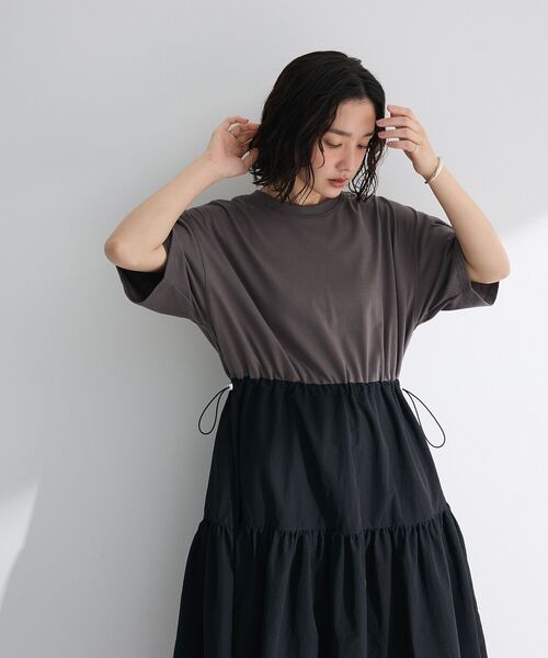 ELENCARE DUE(エレンカーレデュエ)の「・ELENCARE DUE ドッキングTEEワンピース(ワンピース・レディース・オフホワイト/カーキ/ブラック・FREE)」の18枚目の写真