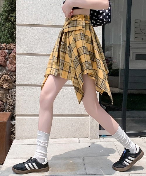 lilful（リルフル）の「【インパン付き】チェック柄 ラップ巻き